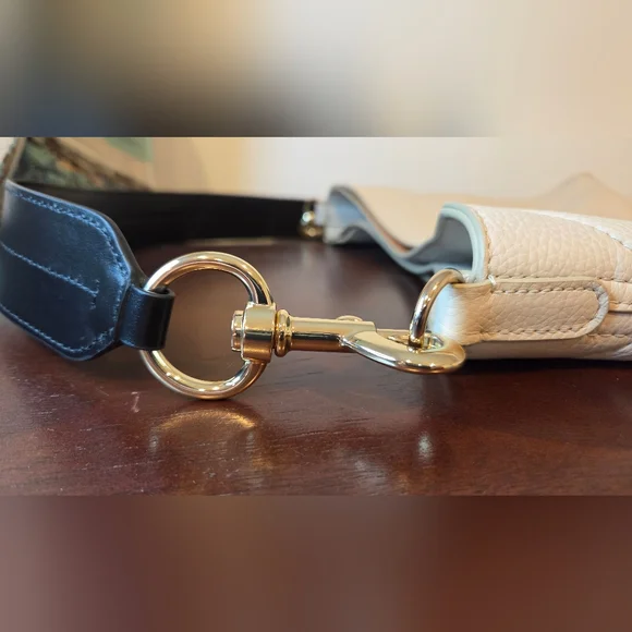 See By Chloe Cream Shoulder Bag - Picture 14 of 16